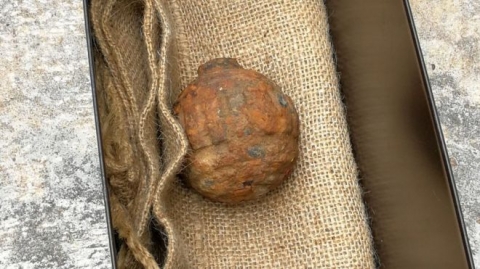 العثور على قنبلة من الحرب العالمية الأولى في شحنة بطاطس فرنسية لهونغ كونغ