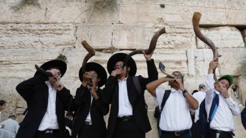 روش هشانا: كيف يحتفل اليهود بالسنة العبرية الجديدة؟