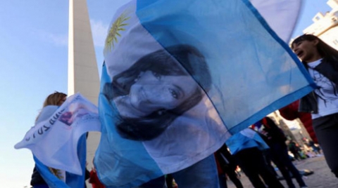 رئيسة الأرجنتين السابقة كريستينا كيرشنر أمام القضاء مجدداً في قضية فساد