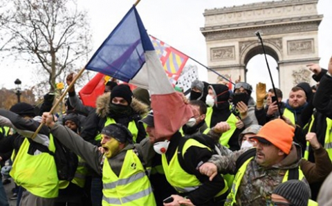 فرنسا..توقيف أكثر من 4 آلاف شخص خلال احتجاجات 