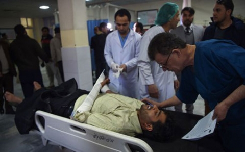 ارتفاع حصيلة الهجوم المزدوج بالعاصمة كابول إلى 43 قتيلاً