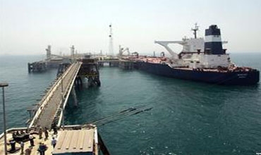 تهديدات أطراف عراقية بضرب ميناء مبارك تثير جدلا في البصرة