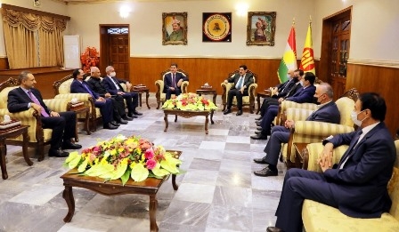 الرئيس نيجيرفان بارزاني يجتمع مع الحزب الديمقراطي الكوردستاني