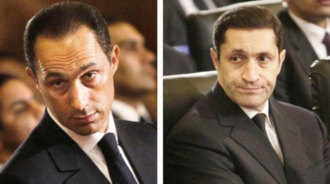 محكمة مصرية تقرر حبس نجلي مبارك في قضية فساد 