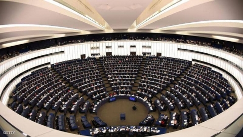 البرلمان الأوروبي يطلب وقف مفاوضات انضمام تركيا إلى الاتحاد