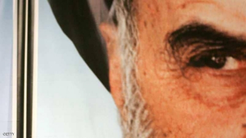أول رئيس لإيران: الخميني خان 