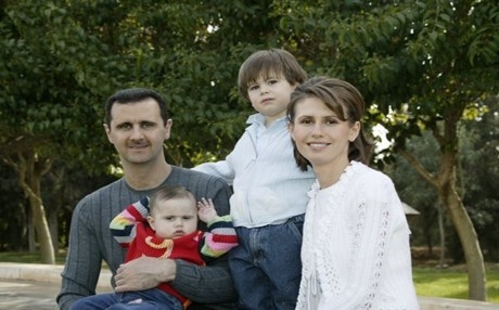 هل انتهت حصانة الأسد وعائلته التي حكمت سوريا منذ عام 1970؟