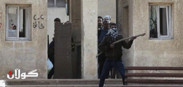 One killed as Islamist students and police clash in Cairo