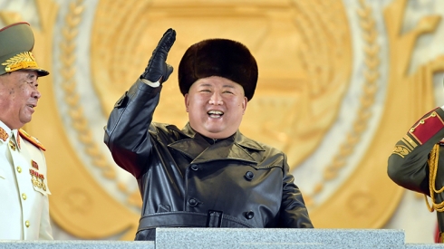 Kim Jong-Un çeka xwe ya herî bihêz nimayîş kir