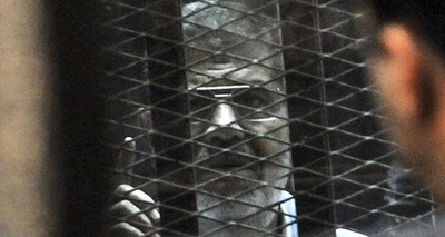 Mohammed Morsi trial over Egypt protesters' deaths to resume