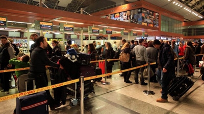 Turkey foils hijacker trying to divert flight to Sochi