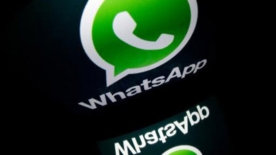 Facebook buys WhatsApp messaging service for up to $19bn