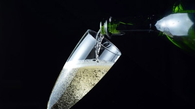 Prosecco replaces champagne as world’s favourite sparkling wine