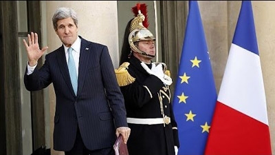Kerry Arrives in Paris for Meeting on Ukraine