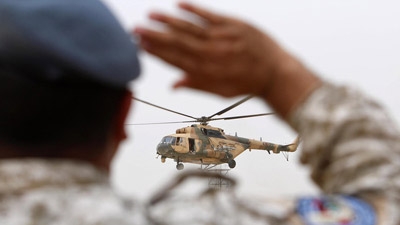 Iraqi helicopters hit jihadist convoy in Syria