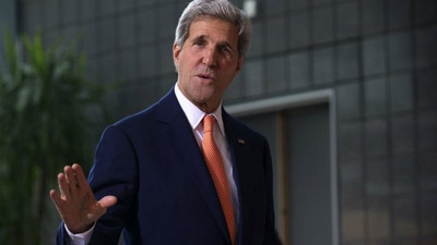 US air strikes in Iraq an option, says Kerry