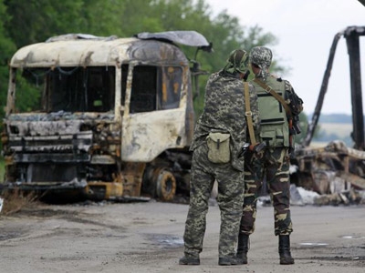 Ukraine rebels speak of heavy losses in battle against government troops