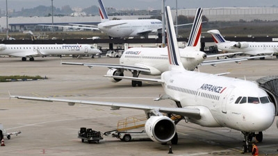 US, European airlines suspend flights to Tel Aviv over Israel-Gaza conflict