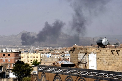 Yemen's Houthi rebels advance into Sanaa 