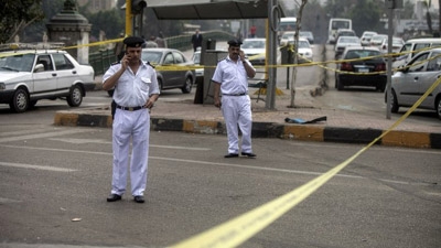 Bomb explodes near checkpoint outside foreign ministry in Cairo