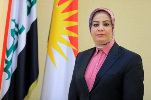 Muna Qehweçî: Li Bexdayê dixwazin statûya Herêma Kurdistanê lawaz bikin