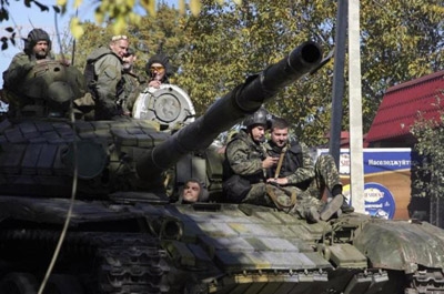 Shelling rocks Ukraine's east despite truce 