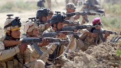 Iraqi PM Abadi shakes up battered army