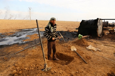 Control of Syrian Oil Fuels War Between Kurds and Islamic State