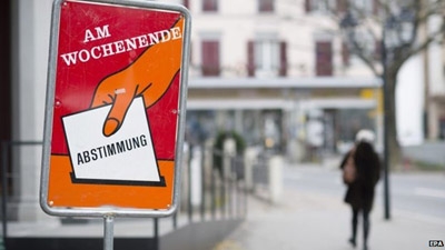 Ecopop referendum: Swiss 'reject immigration curbs'