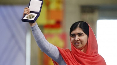 Pakistan’s Malala accepts Nobel Peace Prize
