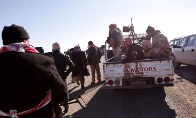 Iraqi Kurds push farther into Sinjar as air strikes destroy Isis strongholds