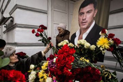 Some Russian officials say Islamists killed Boris Nemtsov