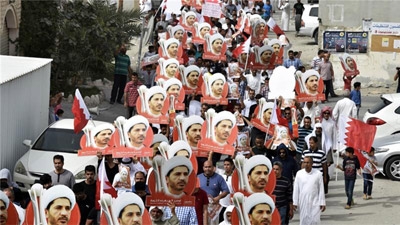 Bahrain adjourns trial of top opposition leader