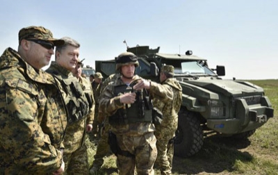 Ukraine and pro-Russian separatists trade accusations as Minsk deal frays