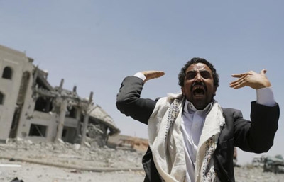 Houthis, tribesmen battle in central Yemen, 15 killed
