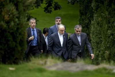 Iran stresses end-June deadline as nuclear talks press on