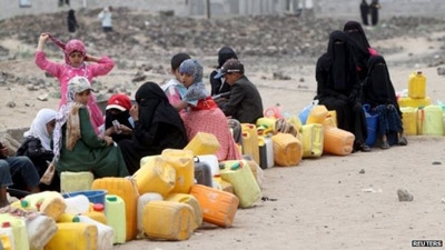 Yemen conflict: Aid agencies rush to reach hardest-hit areas