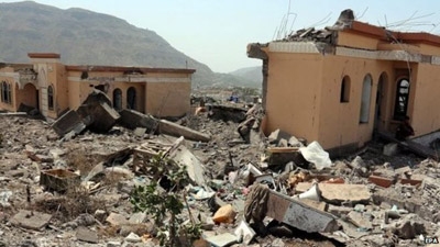 Yemen conflict: Saudi-led air strikes resume as truce ends