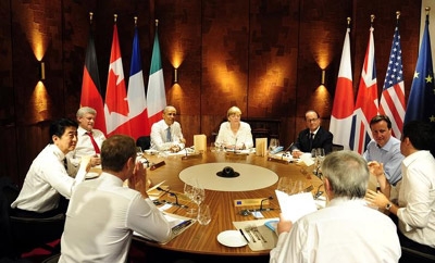 G7 leaders urge tough line on Russia at Alpine summit
