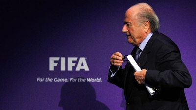 EU Parliament urges Blatter to quit FIFA immediately
