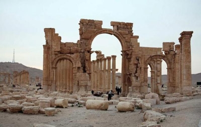 Islamic State destroys ancient shrines in Syria's Palmyra city