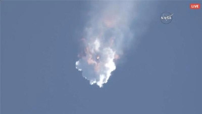 SpaceX rocket heading for ISS explodes after US launch