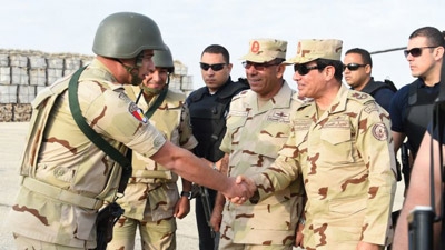 Egypt’s Sisi steps up offensive against Sinai militants