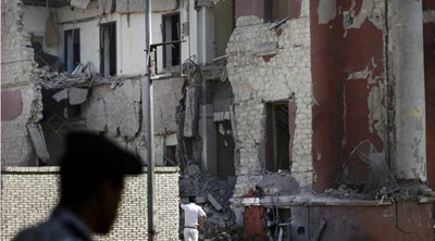 Islamic State 'behind blast' at Italian consulate in Cairo