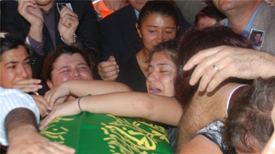 Kurdish group claims 'revenge murder' on Turkish police