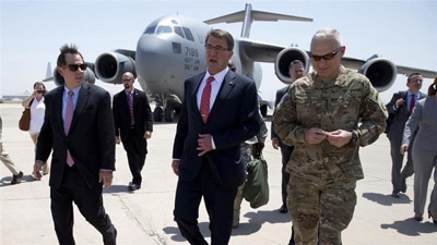 Pentagon chief Carter makes unannounced Iraq visit