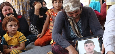 Uncertainty and anger at Kurdish Yezidi refugee camp 