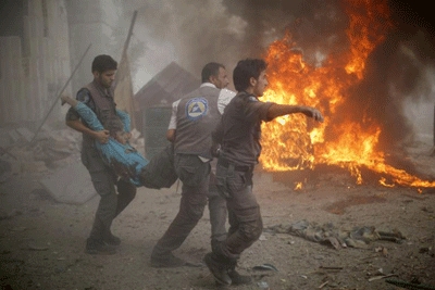 UN backs new Syria peace plan after govt strikes kill nearly 100