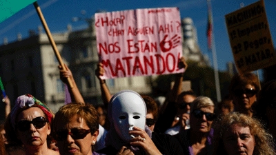 Thousands of Spaniards Protest Against Domestic Violence