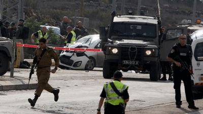 Knife, car attacks in West Bank wound 6, attackers shot